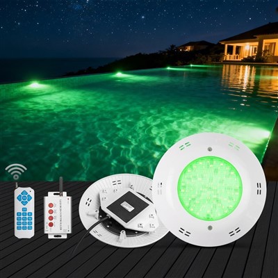 Illuminazione per piscina esterna interrata
